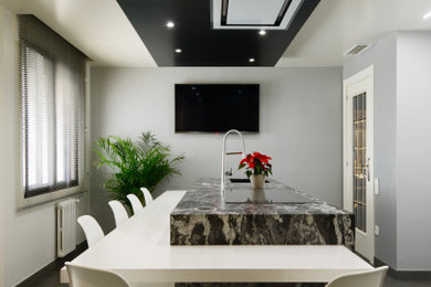 COCINA CON ISLA POLIVALENTE
