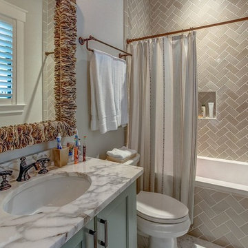 Palmetto Bluff Cottage Guest Bath