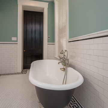 Cherokee Triangle Master Bathroom
