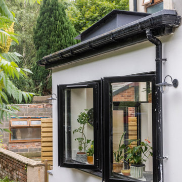 Mid Century extension in St Helens
