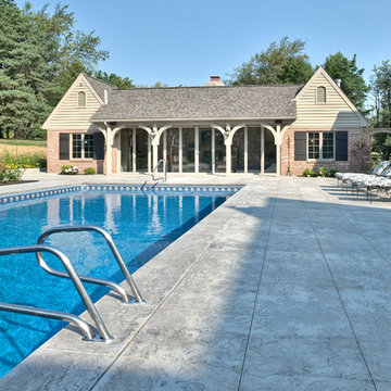 Complimentary Pool House