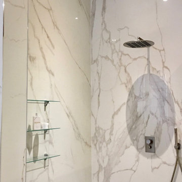 Création d'une douche à l'italienne. Plaisir et bien être absolus.