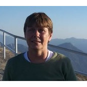Holly Davidson's photo