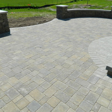Paver Patio with seat walls and steps