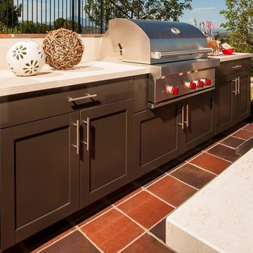 Modern Outdoor Kitchen Cabinetry