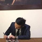 Shintaro Yoshida's photo
