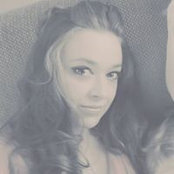Abby Murphy's photo
