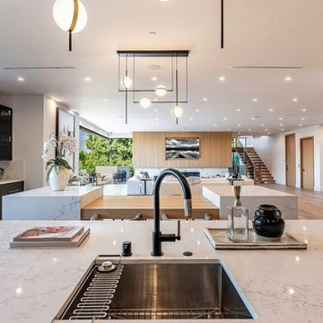 Experiment with On-Trend Elements, Kitchen Remodel in Sunnyvale, CA