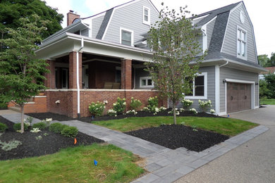 Example of a minimalist home design design in Detroit
