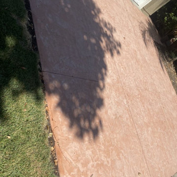 Driveway with stamp concrete