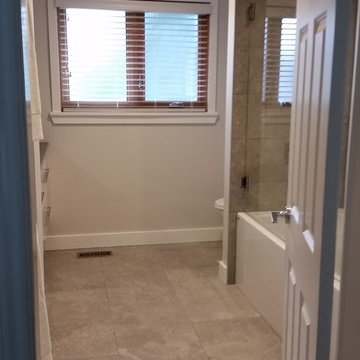 Frank and Sharon's bathroom