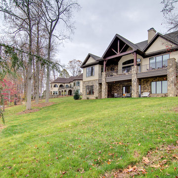 Passarelli Custom Homes - Lake Norman Penninsula home