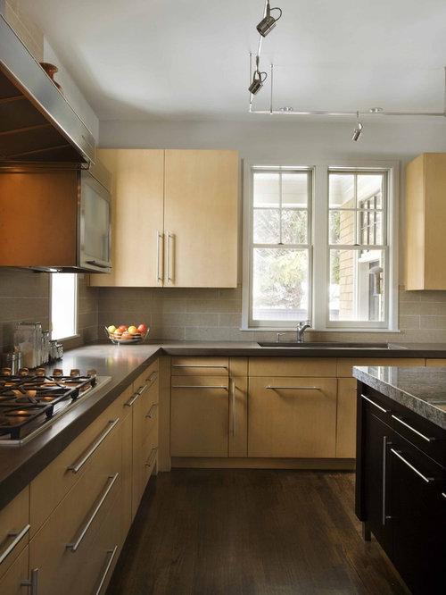 Prince Street, Newton