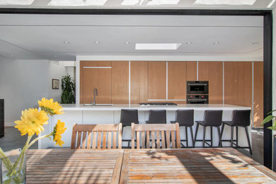 Inspiration for a modern kitchen remodel in San Diego