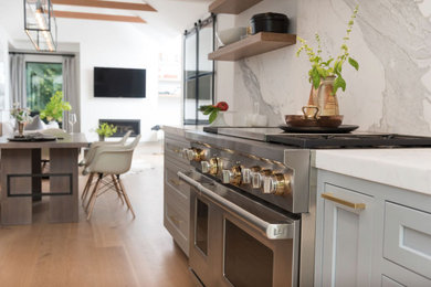 Trendy home design photo in Seattle
