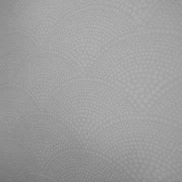 Stéphanie Fortier Design - Papier peint dans l'entrée. Discret et élégant.