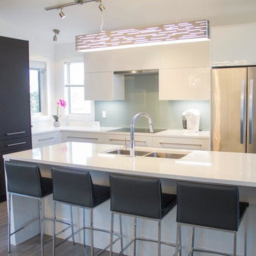 Modern Kitchen with FENIX NTM®