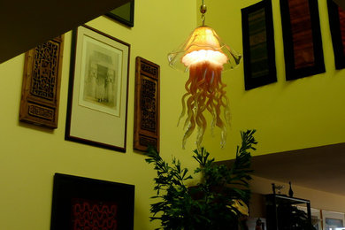 Example of a zen home design design in San Diego
