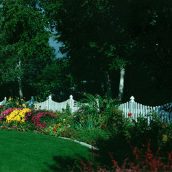 3-4' Scalloped Picket - Products