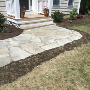 PA Irregular Bluestone Walkway