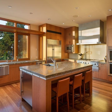 Lake Washington Waterfront Home