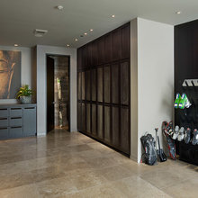 111 Kent Entrance