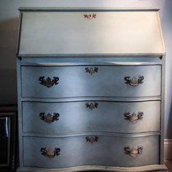 Forget-me-not Victorian Desk and Writing Table - Bulletin Boards And Chalkboards