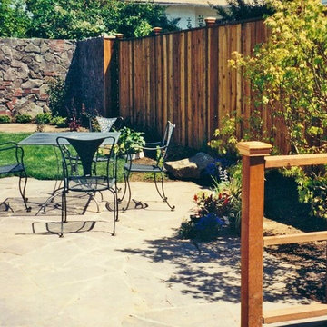Flagstone patio dining area
