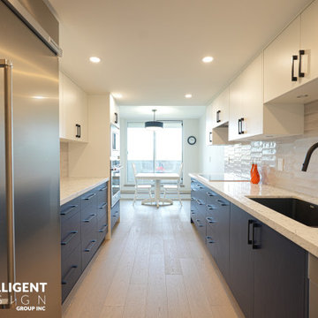 360 Bloor St E
