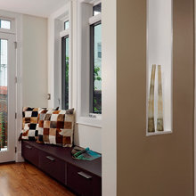 Entrance holl