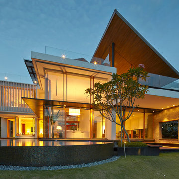 No 2 House