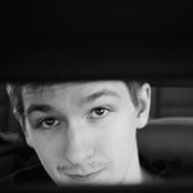 Jordan Lindley's photo