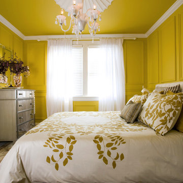 Mustard coloured paneled room