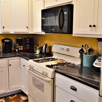 Knox, IN. BaileyTown USA, White Kitchen with Haas Lifestyle Island