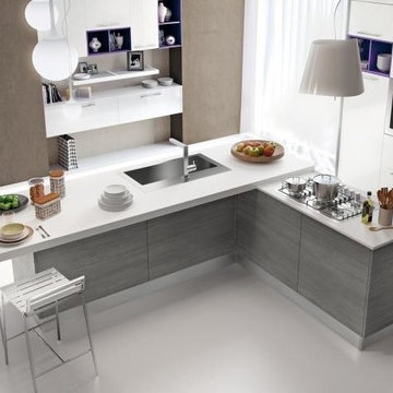 Modern Italian Custom Made Kitchens by LUBE