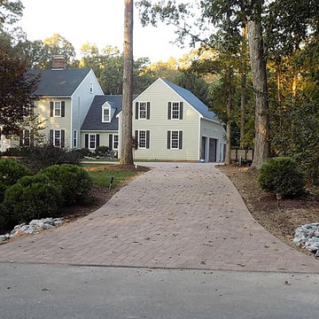 New Driveway of Interlocking Concrete Pavers