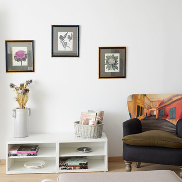 The Park 1, 2015 – 2 rooms showroom in residential building