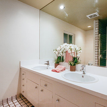 Mid-Century Modern in Santa Ana