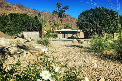 Photo of a southwestern landscaping in Orange County.