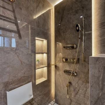 Chic Bathroom Interior Design