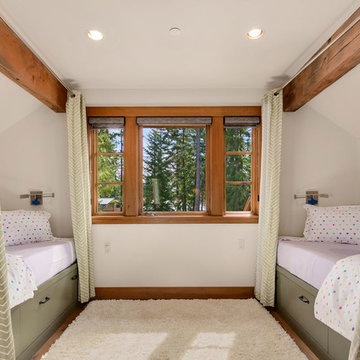 Cascade Mountain Home