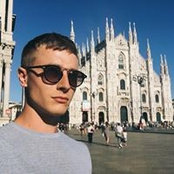 Cole Swanns foto