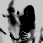 Mariam Suwaidii's photo