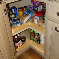 Laid Back Elegant - Food Containers And Storage