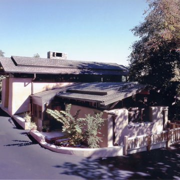 Hillside House - straw bale house