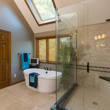 Dublin Master Bath 15025