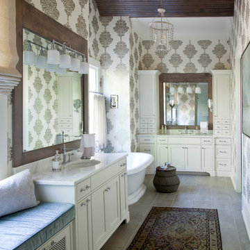 Spa-Like Bathroom