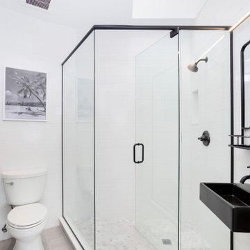 Montrose Flat Renovation: Mid-mod Eclectic
