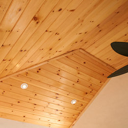 Pinto Pool House - Products