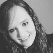 Amy Hecktor's photo